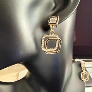 (NEW) Elegant Gold and Silver Geometric Earrings